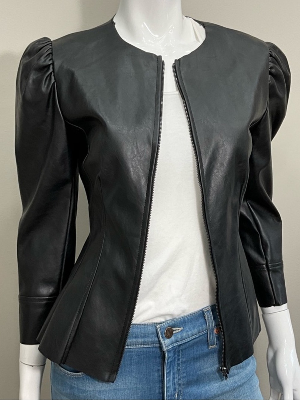 DO+BE Black Faux Leather Puff Sleeve Peplum Zip Jacket XS Vegan Leather Chic